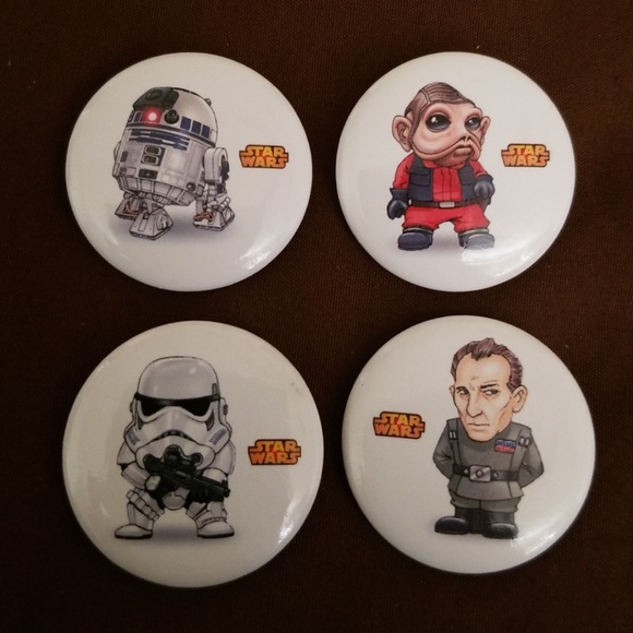 Star Wars Accessories - FREE W BUNDLE Star Wars Buttons